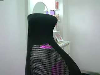 aineangeel live cam preview