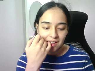 aineangeel live cam preview