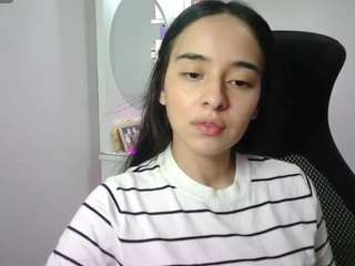 aineangeel live cam preview