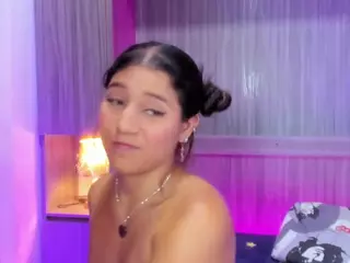 CandyyMaria's Live Sex Cam Show