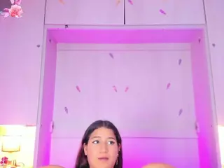 CandyyMaria's Live Sex Cam Show