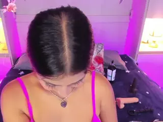 CandyyMaria's Live Sex Cam Show