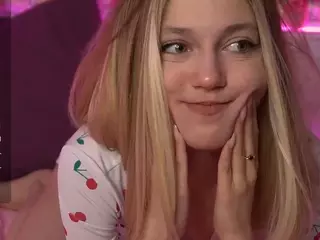 quiver_bitch's Live Sex Cam Show