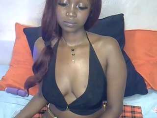 emmaisabella Live Webcam on CamSoda