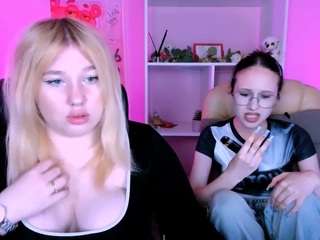 juli-kisss