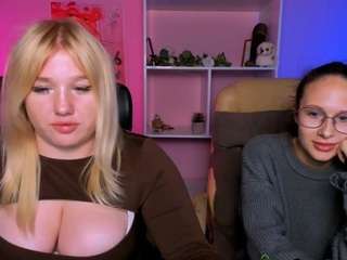 juli-kisss