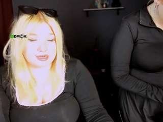 juli-kisss