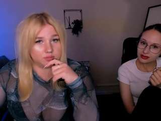 juli-kisss