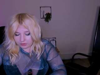 juli-kisss camsoda