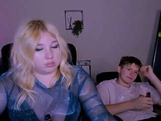 juli-kisss camsoda