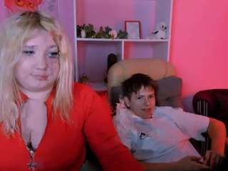 juli-kisss