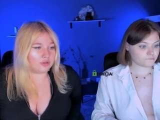 juli-kisss