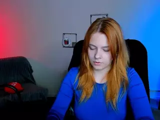 juli-kisss's Live Sex Cam Show