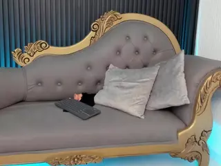 YOURPERFECT-ASS's Live Sex Cam Show
