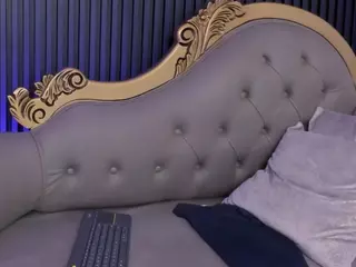 YOURPERFECT-ASS's Live Sex Cam Show