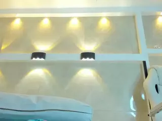 Adara-Scot's Live Sex Cam Show