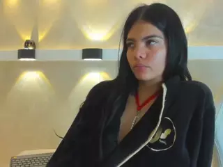 Adara-Scot's Live Sex Cam Show