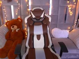 amazonkastar's CamSoda show and profile