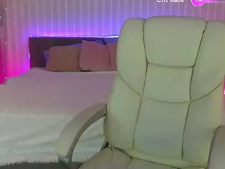 AmazonkaStar's Live Sex Cam Show