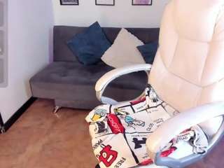 katherin-daniels40's CamSoda show and profile