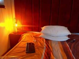 zuzana21 webcam