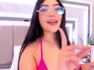 Dollsweety's Live Sex Cam Show