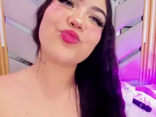 Dollsweety's Live Sex Cam Show