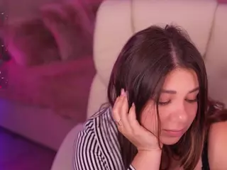 JulietDream's Live Sex Cam Show