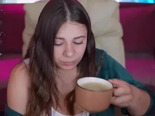 JulietDream's Live Sex Cam Show