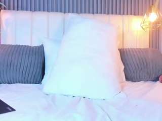 LinaGlam live cam