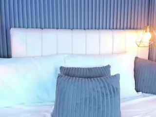 LinaGlam's Live Sex Cam Show