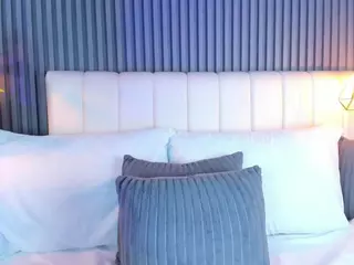 LinaGlam's Live Sex Cam Show