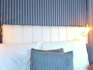 LinaGlam's Live Sex Cam Show