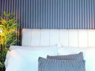 LinaGlam's Live Sex Cam Show