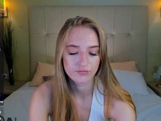 stacy-river Live Webcam on CamSoda