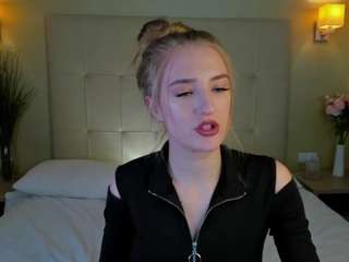 stacy-river Live Webcam on CamSoda