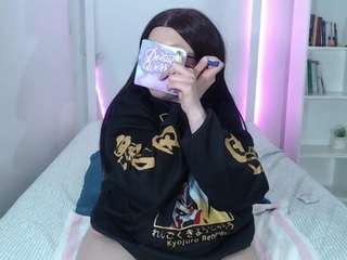  ari-rossee chat room