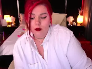 BettyDark's Live Sex Cam Show