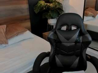 melody-flowers webcam