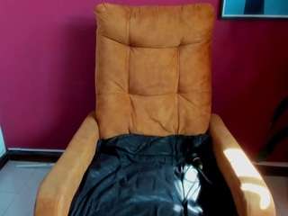 paolamendezz live webcam on Soda Cams