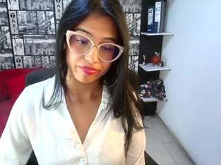 paolamendezz Live Webcam on CamSoda