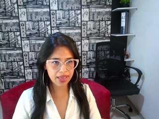 paolamendezz Live Webcam on CamSoda