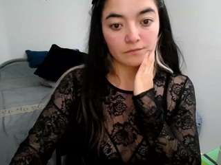  cameliasaenz chat room