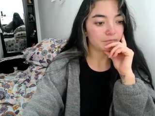 cameliasaenz Live Webcam on CamSoda