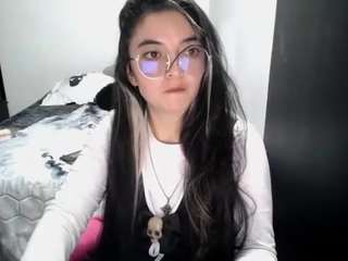 cameliasaenz Nature live webcam