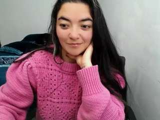 cameliasaenz live cam profile