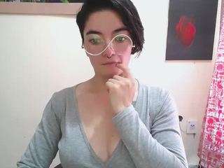 cameliasaenz
