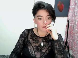 cameliasaenz