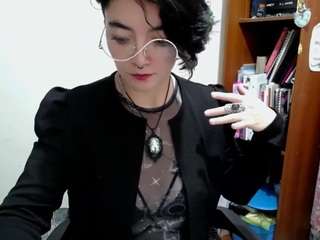 cameliasaenz