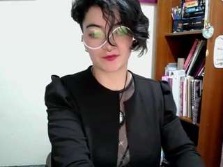 cameliasaenz